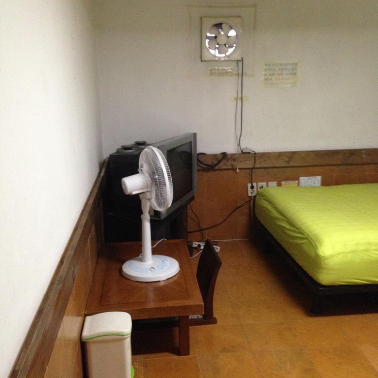 Itaewon Land & 2* Seoul